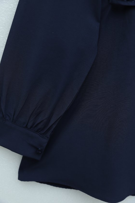 Önü Dantelli Bağlama Detaylı Düğmeli Poplin Gömlek -Laci