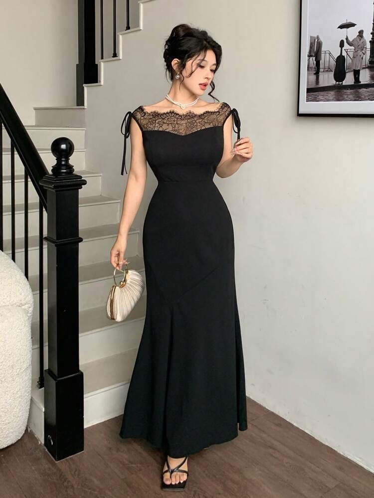 Women's Chest and Collar Lace Detail Boat Neck Look Long Imported Crepe Dress