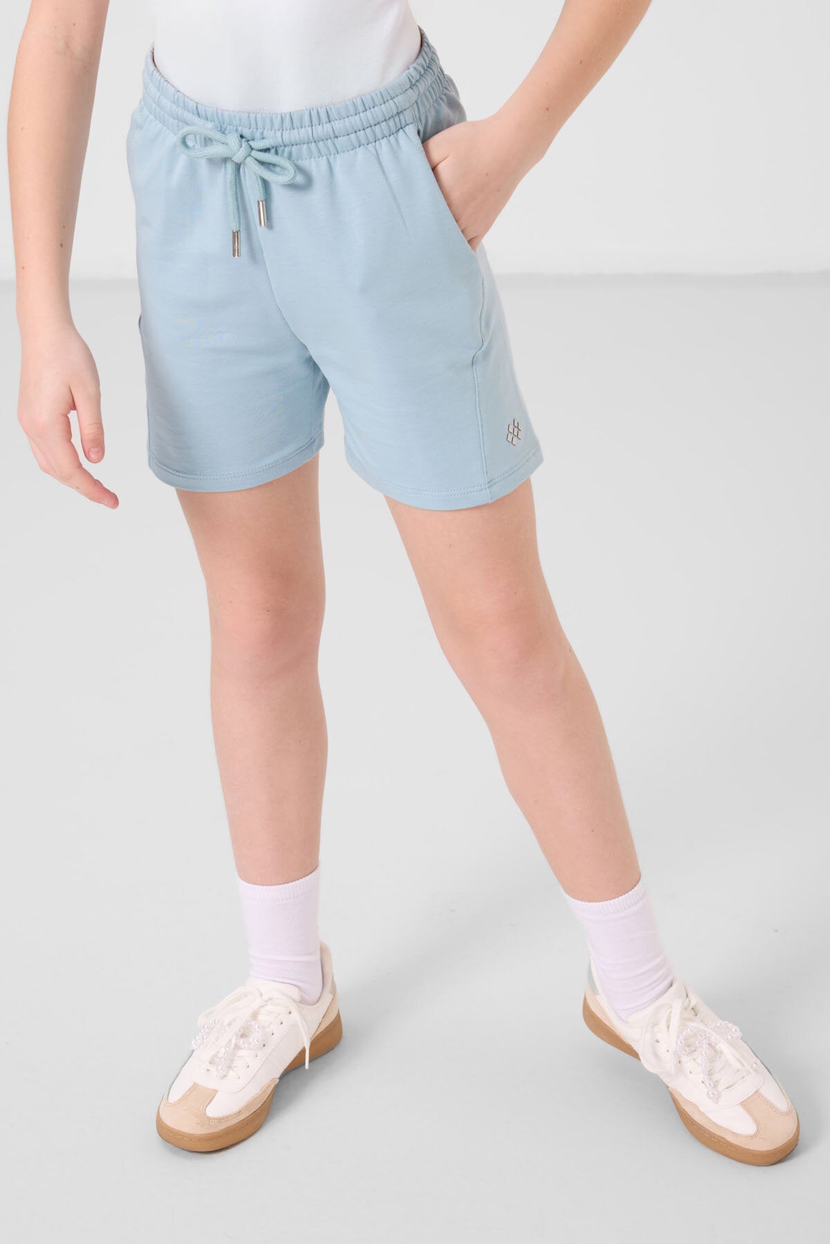 Açık Mavi Pamuklu Yumuşak Dokulu Standart Fit Basic Kız Çocuk Şort Takım - 75184