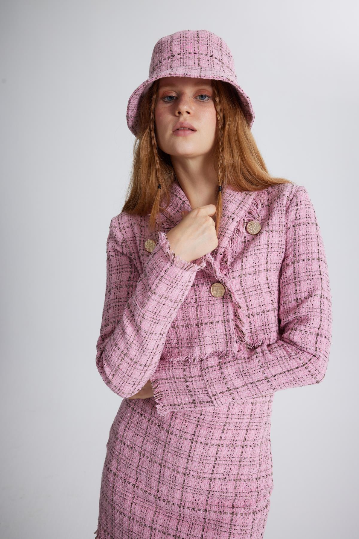 Tüvit Kumaş Logolu Bucket Tweed Şapka Pembe