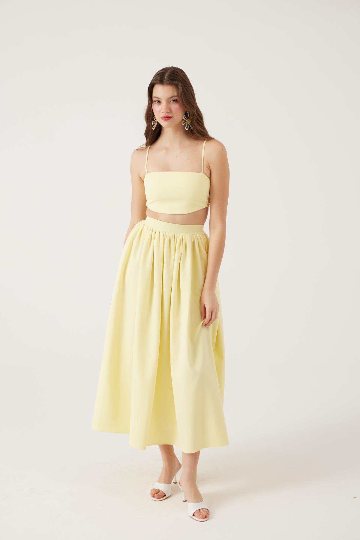 Isabella Takım Sarı