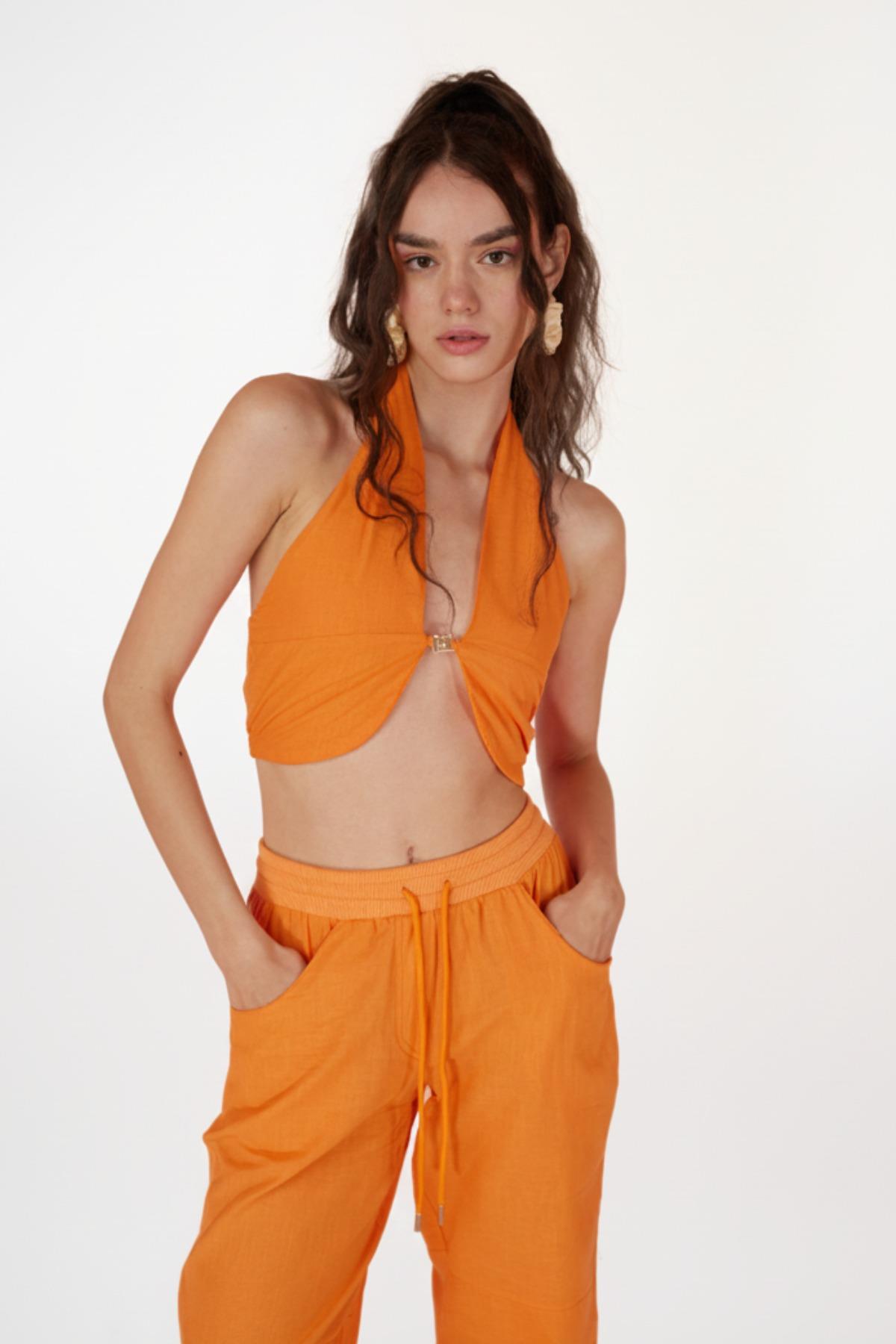 Koton Kumaş H Aksesuarlı Rise Bluz Turuncu