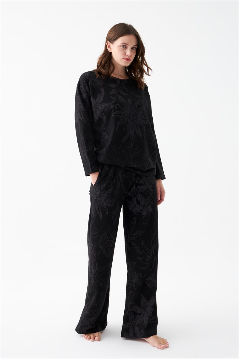 Akbeniz Kadın Oversize Siyah Çiçek Desenli Pamuklu Kalın Pijama Takımı