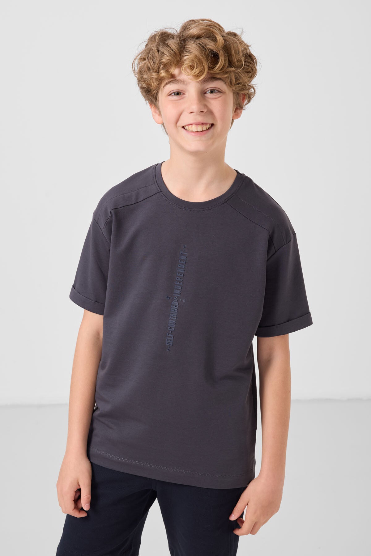 Antrasit Pamuklu Yumuşak Dokulu Oversize Baskılı Erkek Çocuk T-Shirt - 11301