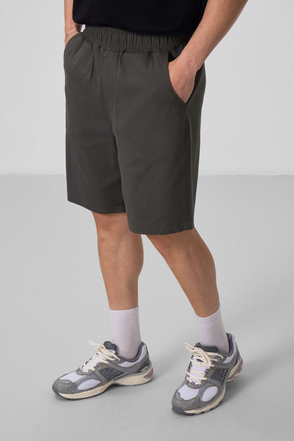 Antrasit Standart Fit Dokuma Hafif Esnek Chino Erkek Şort - 81290