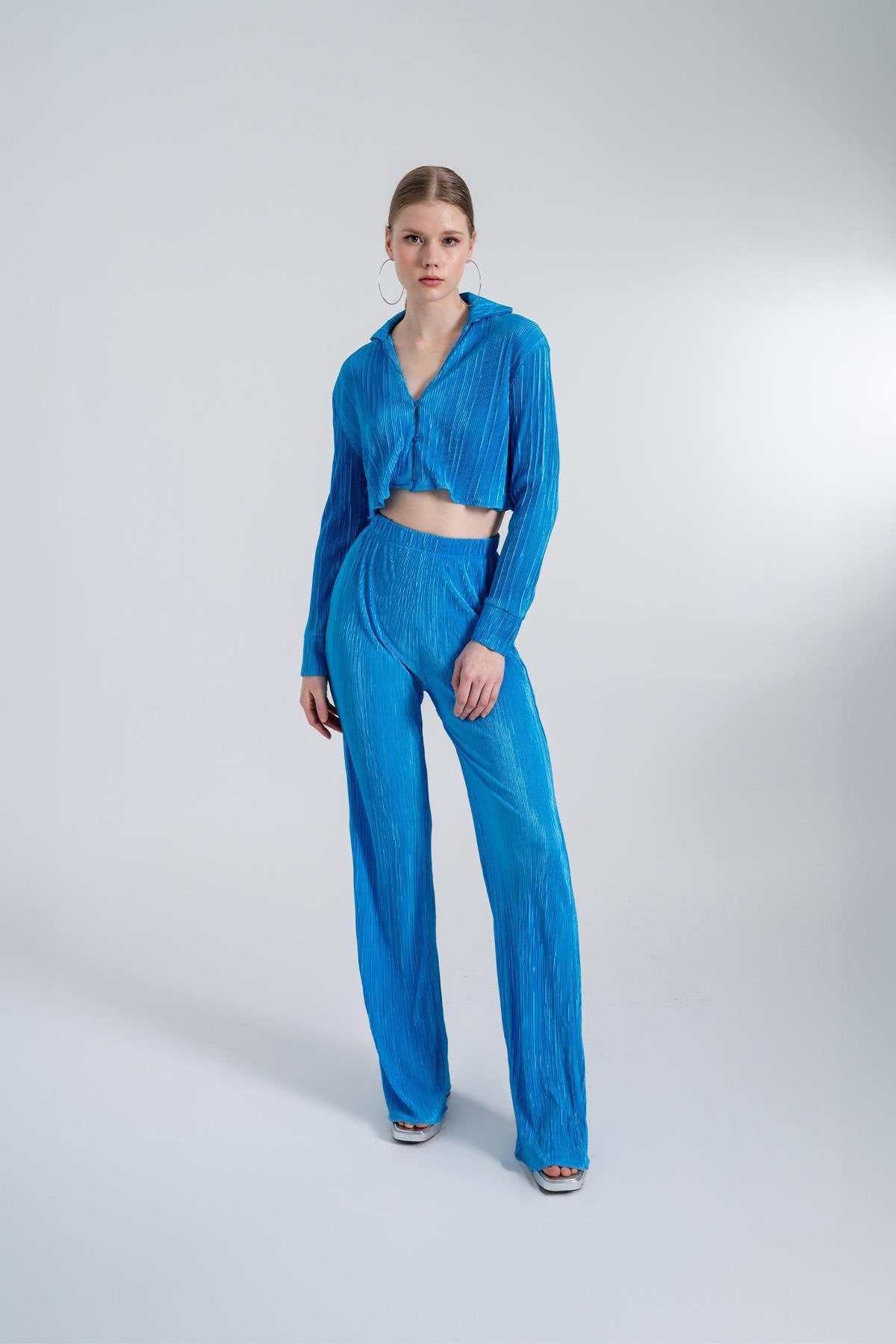 Crop Model Düğme Kapamalı Comfy Crop Gömlek Mavi