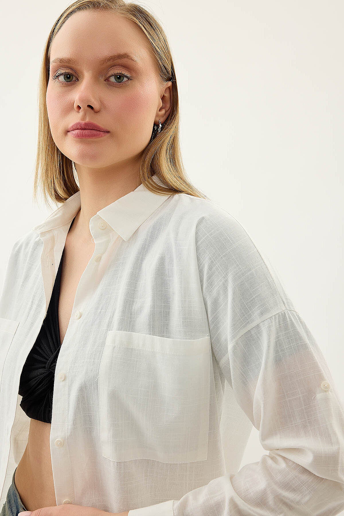 Basic Oversize Önden Cepli Gömlek