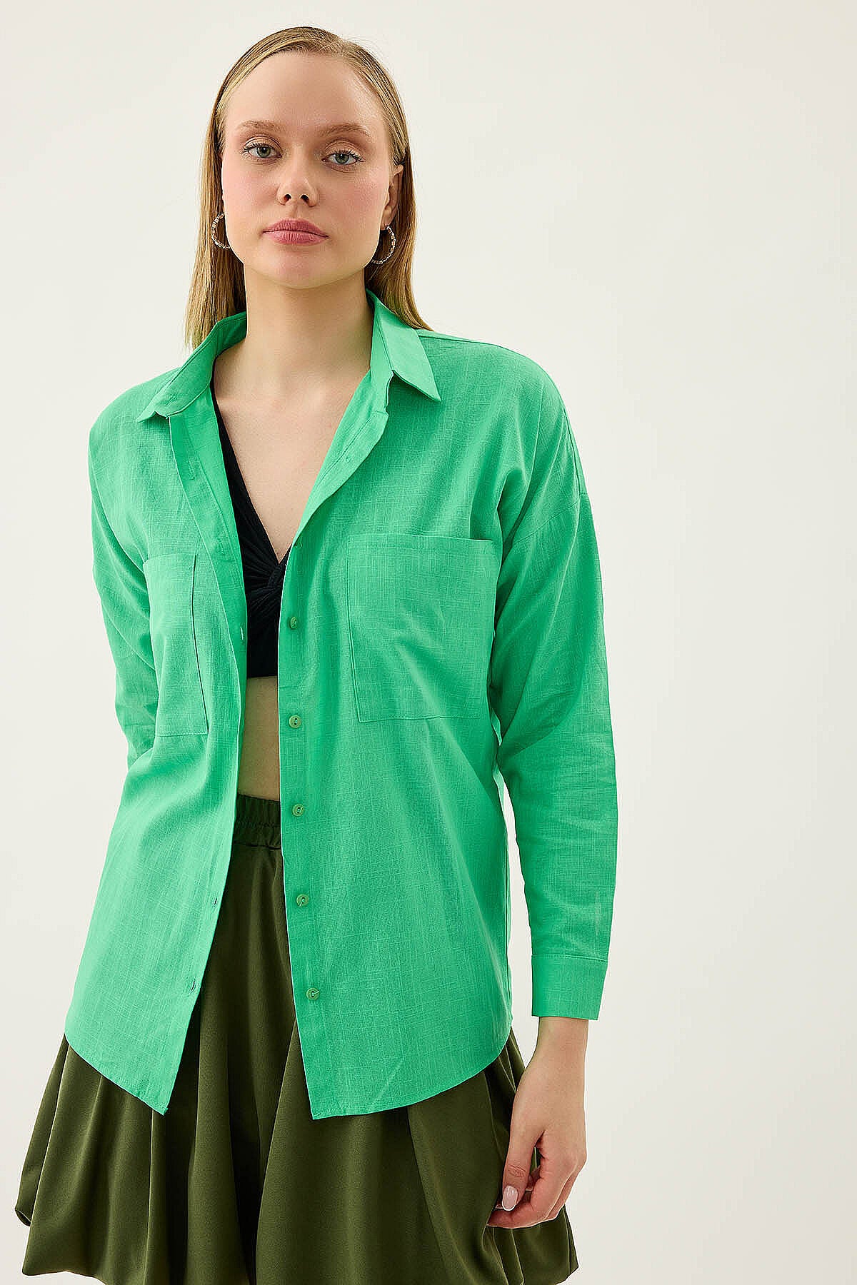Basic Oversize Önden Cepli Gömlek