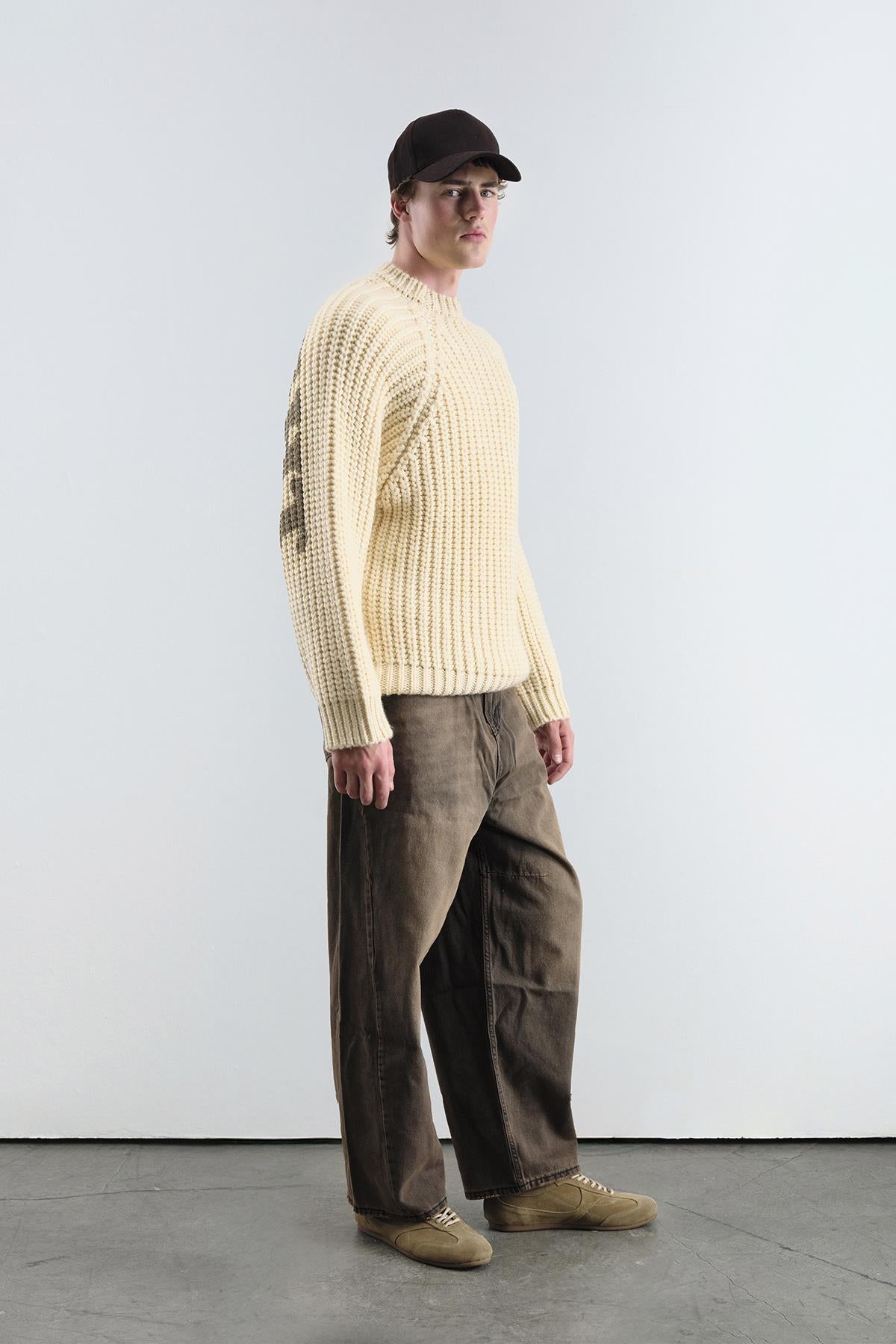 BOL KESİM BASKILI KALIN ÖRGÜLÜ TRİKO BEJ KAZAK