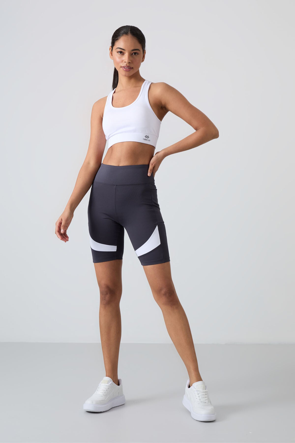 Antrasit Esnek Standart Fit Performans Kadın Biker Tayt - 91012