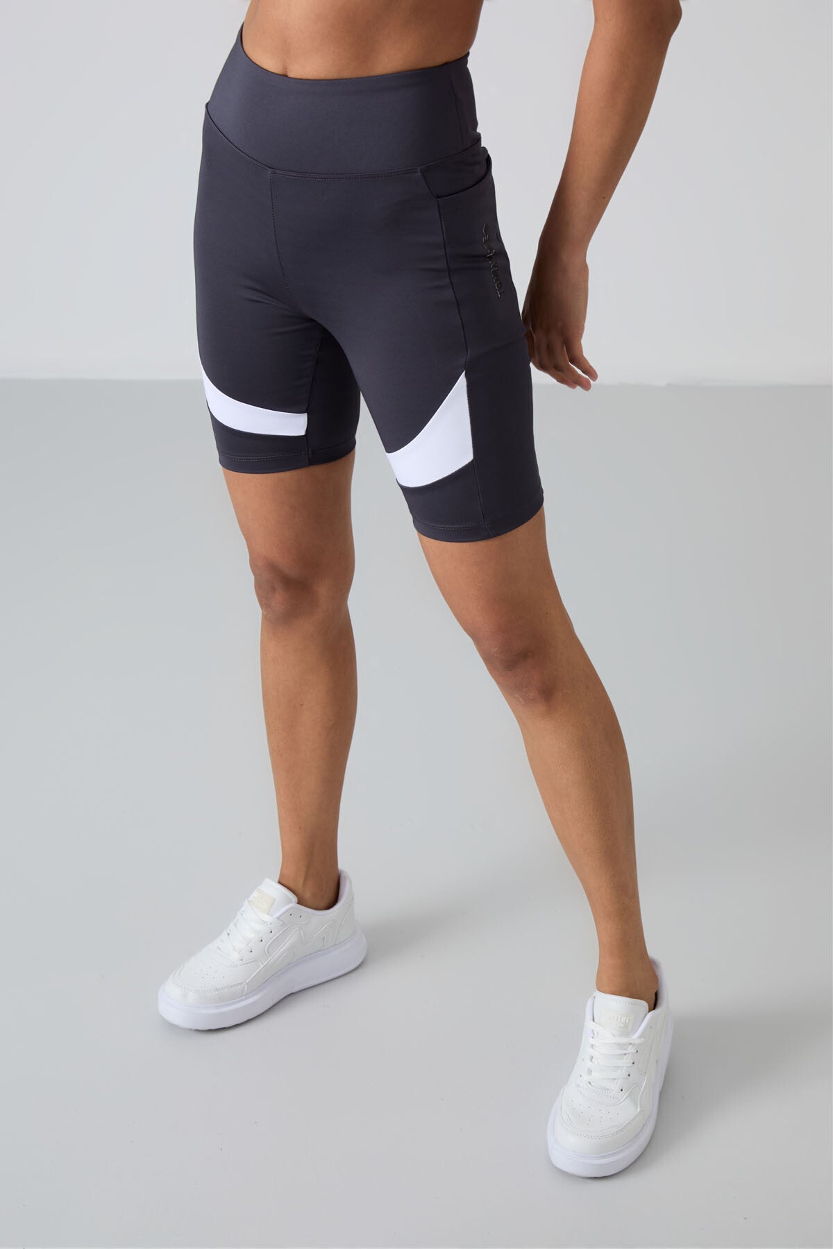 Antrasit Esnek Standart Fit Performans Kadın Biker Tayt - 91012