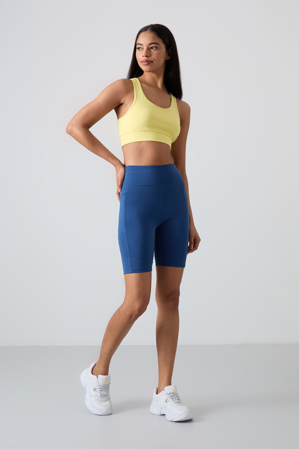 Parlament Esnek Standart Fit Performans Kadın Biker Tayt - 91012