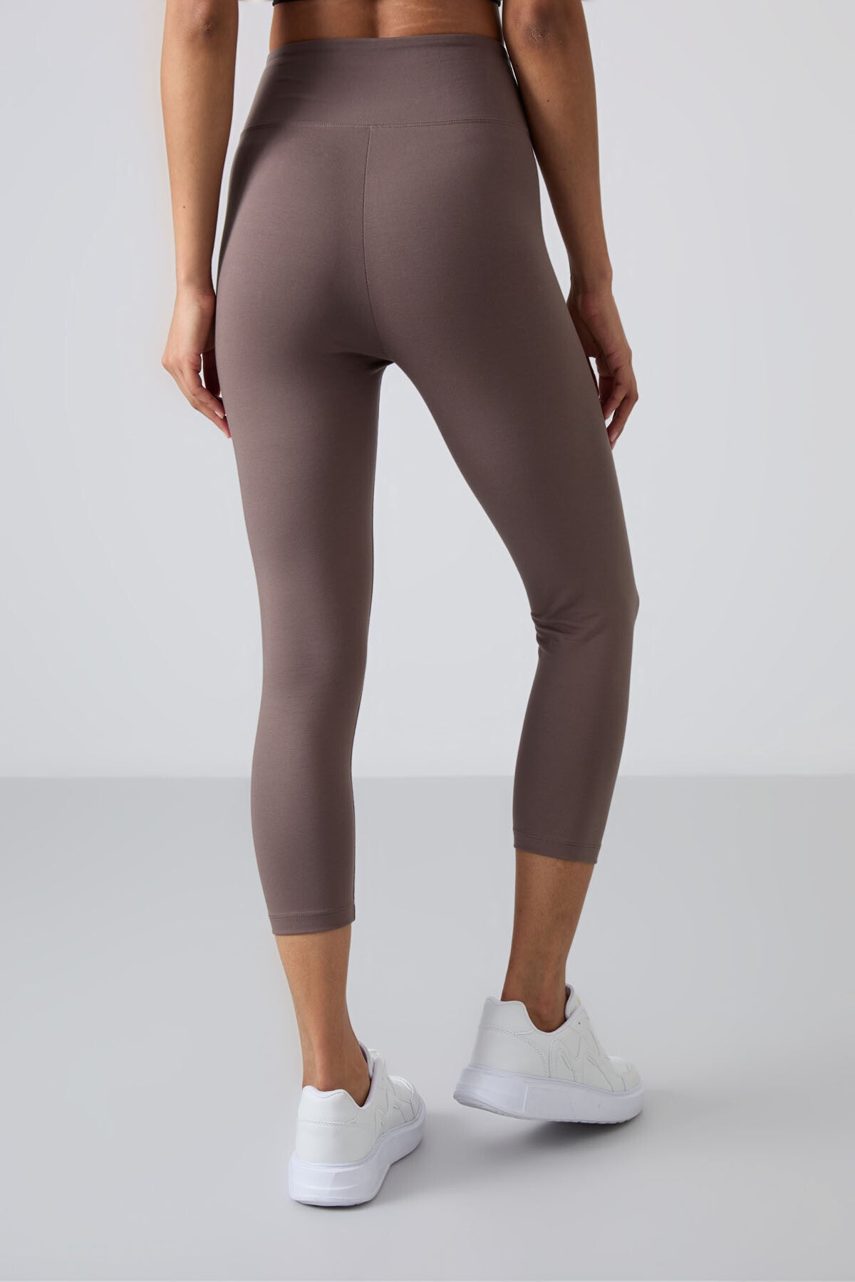 Kahverengi Yüksek Bel Slim Fit Dar Paça Kadın Kapri Tayt - 93097