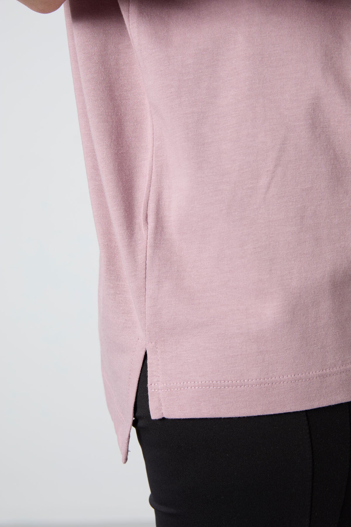 Gül Kurusu Penye Modal Yumuşak Tuşeli Oversize Fit Basic Kadın T-Shirt- 97285