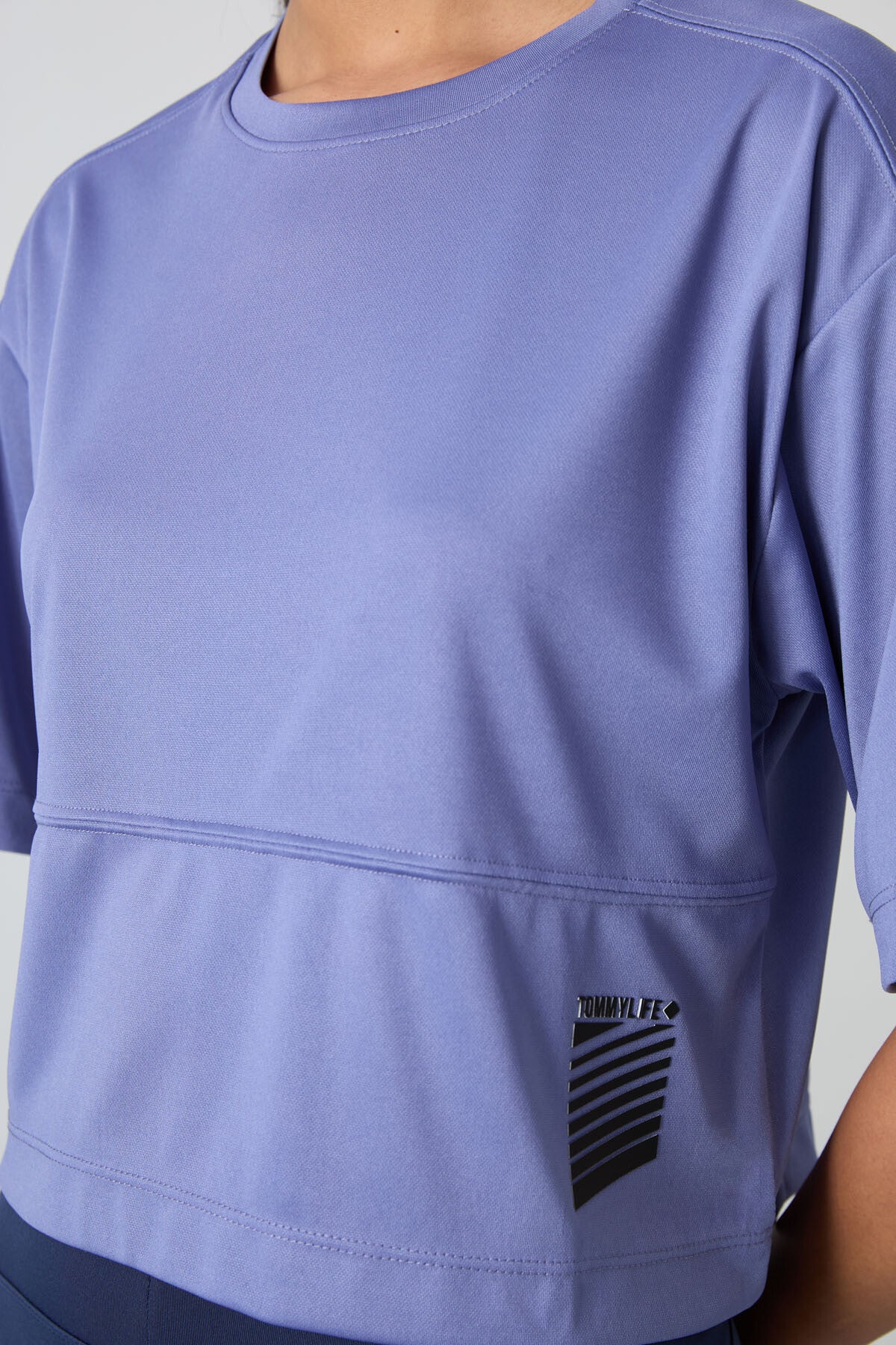 Eflatun Nefes Alan Dokulu İnce Esnek Oversize Fit Performans Kadın T-Shirt - 97284