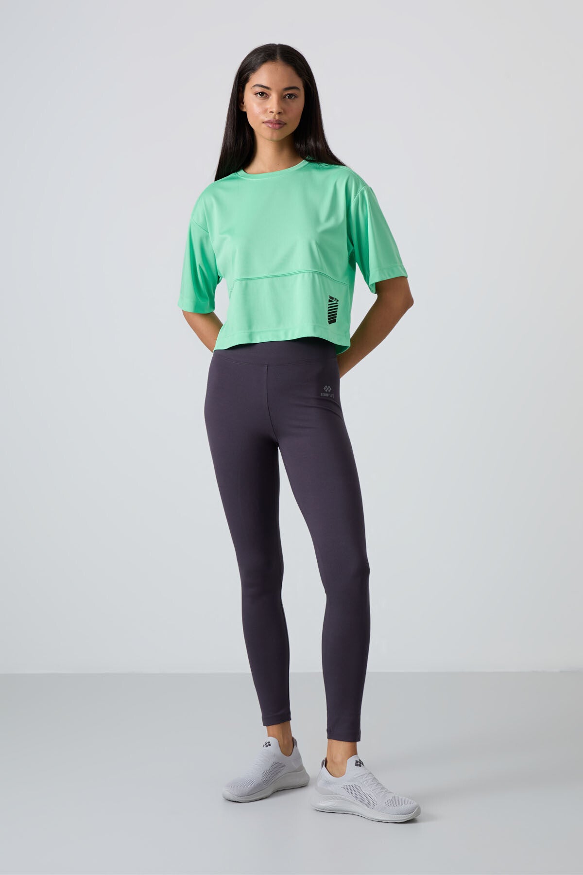 Su Yeşili Nefes Alan Dokulu İnce Esnek Oversize Fit Performans Kadın T-Shirt - 97284