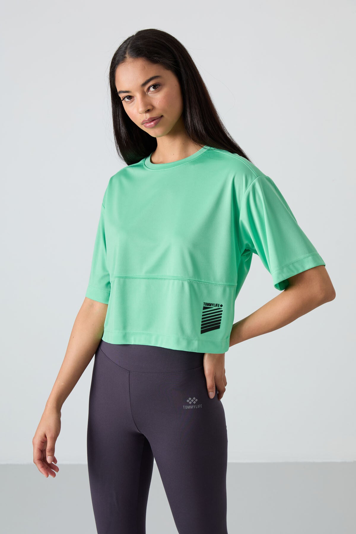 Su Yeşili Nefes Alan Dokulu İnce Esnek Oversize Fit Performans Kadın T-Shirt - 97284