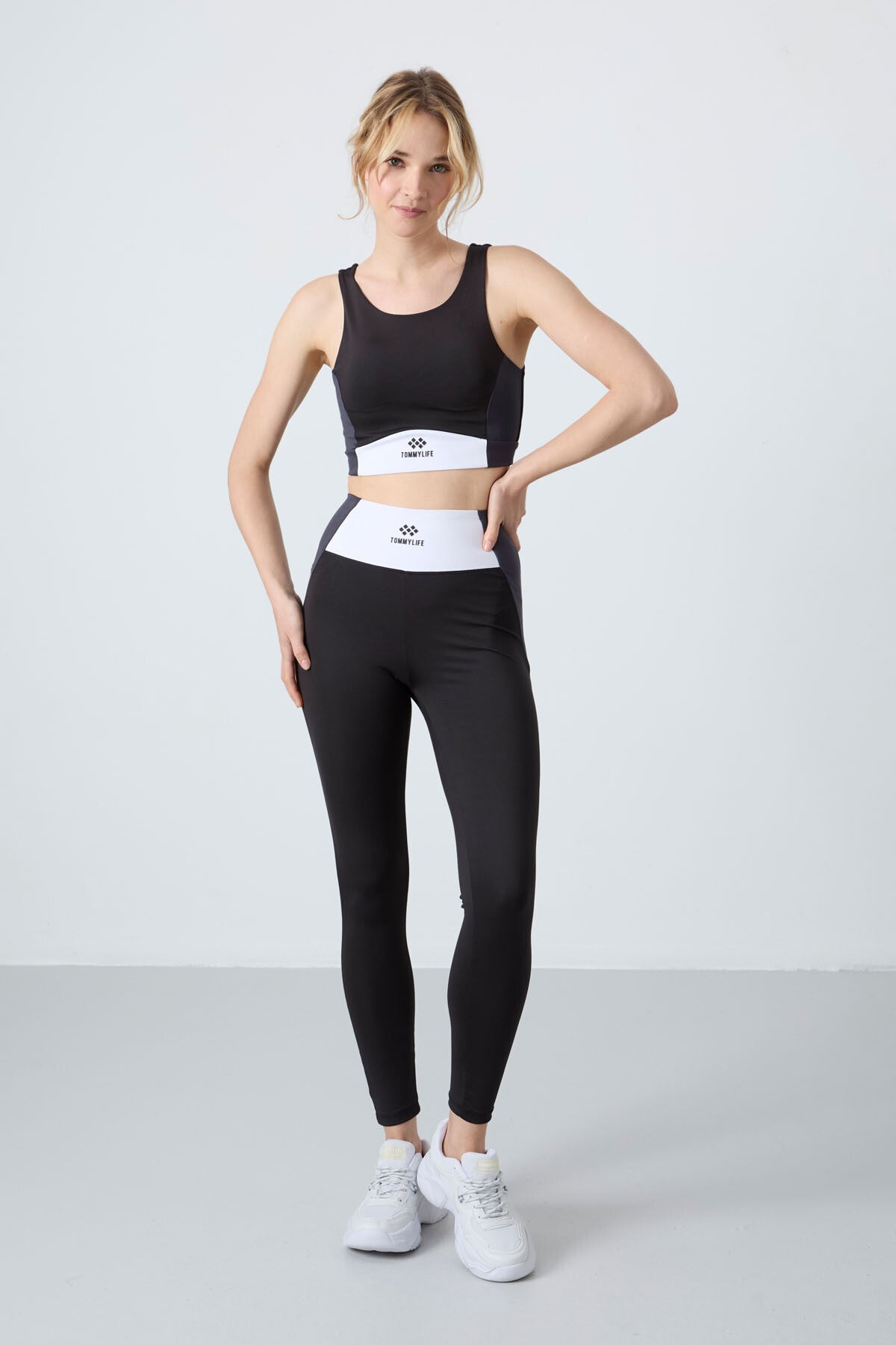 Siyah Esnek Standart Fit Performans Kadın Tayt Takım - 95334