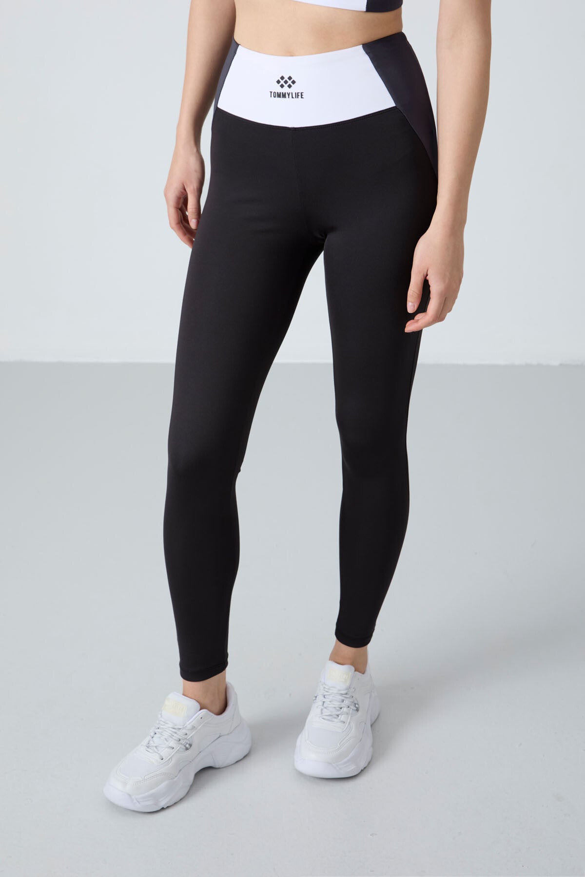 Siyah Esnek Standart Fit Performans Kadın Tayt Takım - 95334