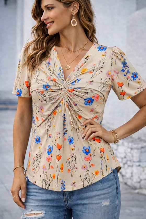 Women's Short Sleeve V Spiral Collar Floral Patterned Supreme Blouse