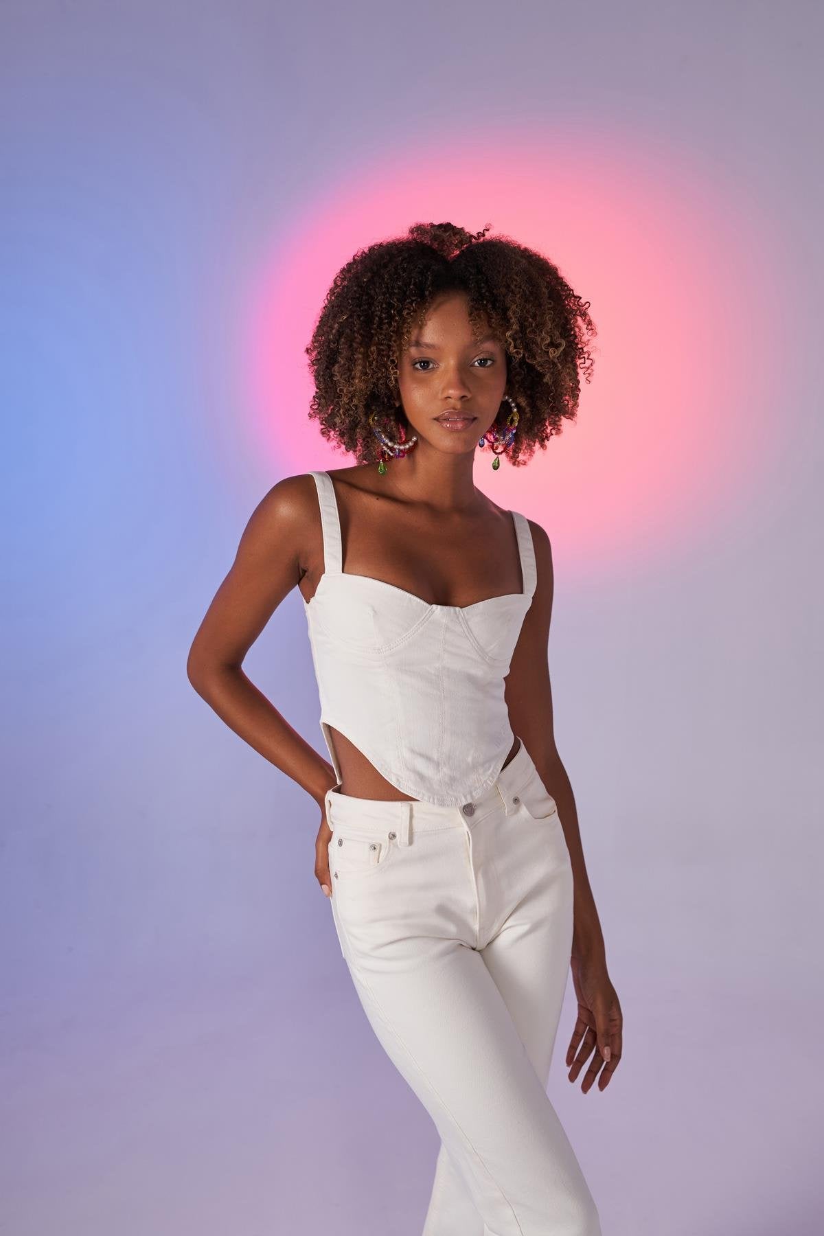 Patty Büstiyer Beyaz