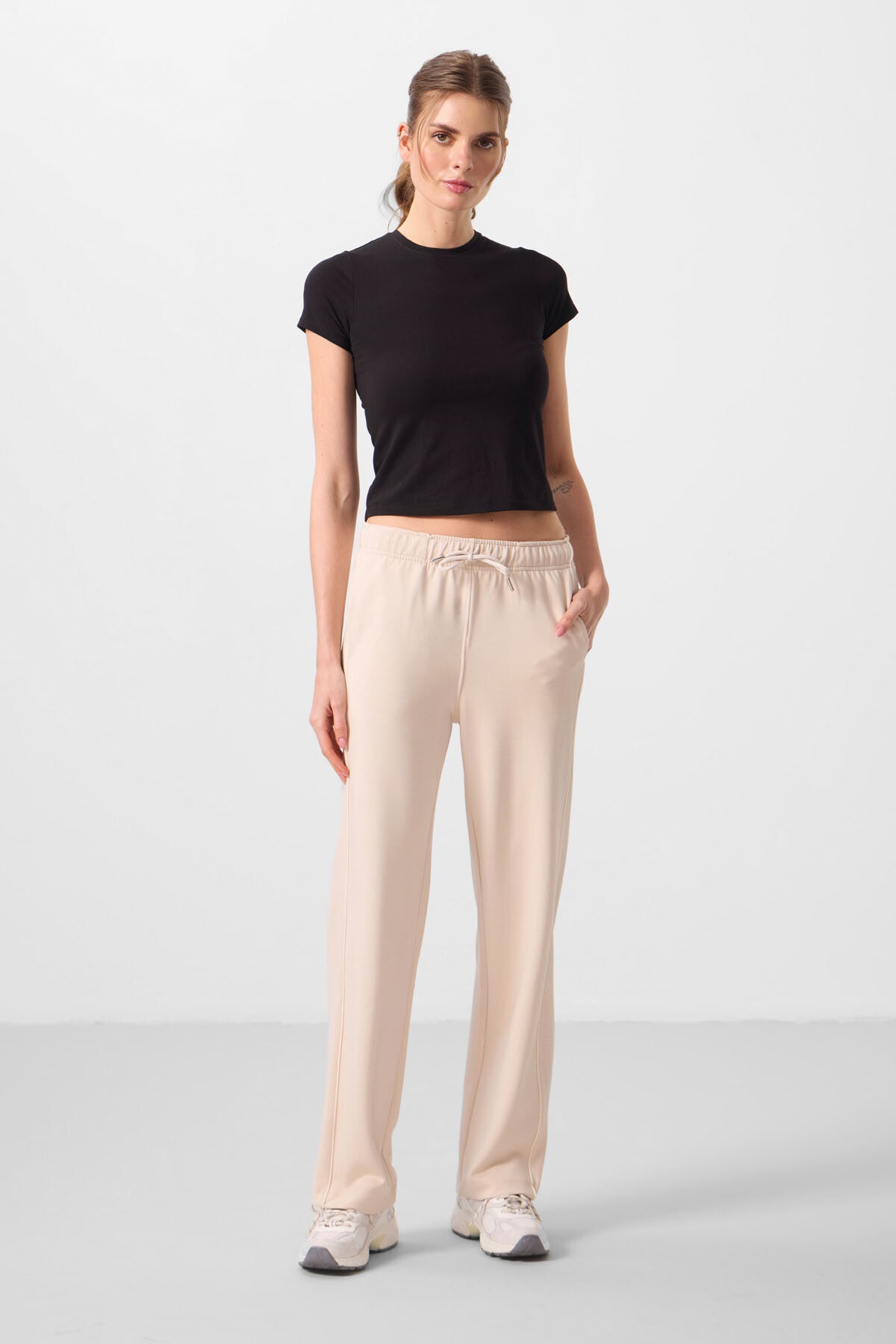 Bej Yumuşak Dokulu Yan Panel Detaylı Geniş Paça Kadın Palazzo Pantolon - 94669