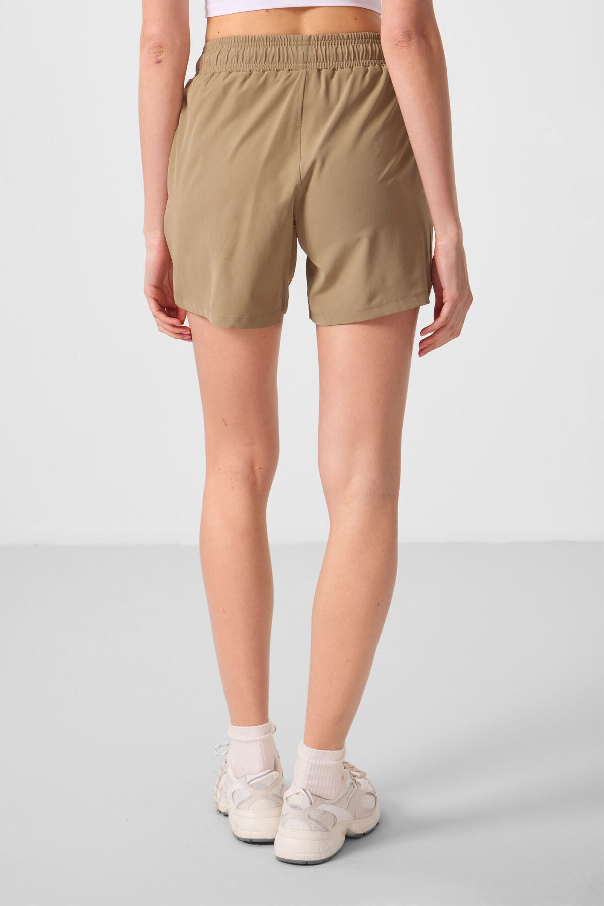 Bej Gizli Cep Fermuarlı Rahat Form Kadın Şort - 91014