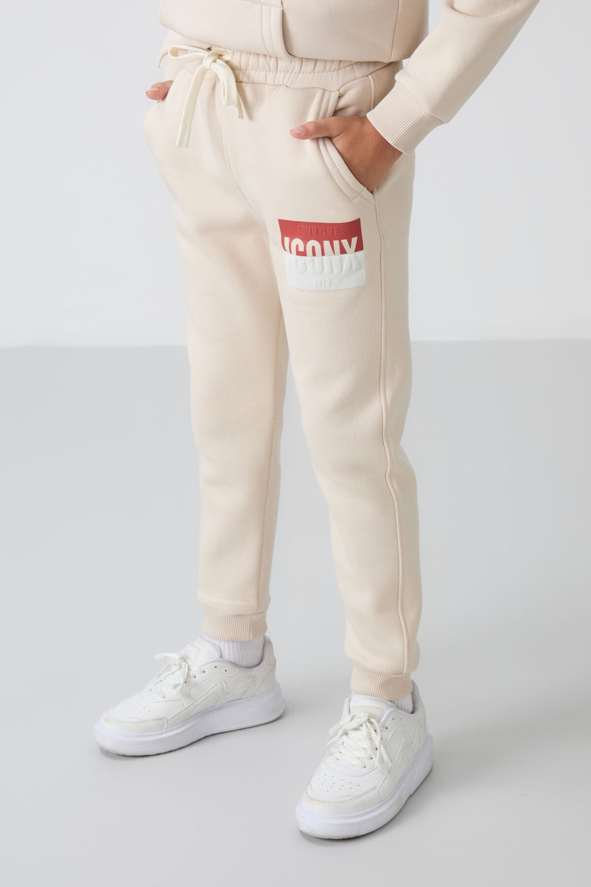 Bej Pamuklu Kalın İçi Tüylü Yumuşak Dokulu Standart Fit Baskılı Erkek Çocuk Eşofman Takım - 11246