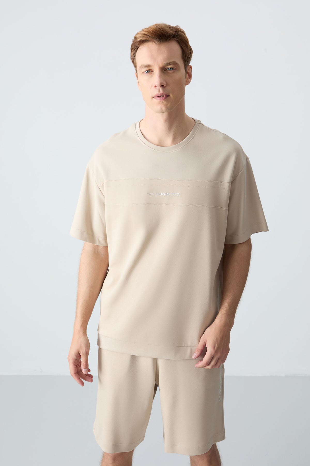 Bej Pamuklu Kalın Yumuşak Dokulu Comfort Fit Basic Erkek Şort Takım - 85257