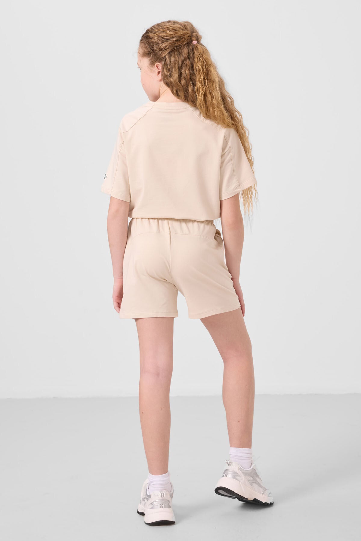 Bej Pamuklu Yumuşak Dokulu Standart Fit Basic Kız Çocuk Şort Takım - 75184