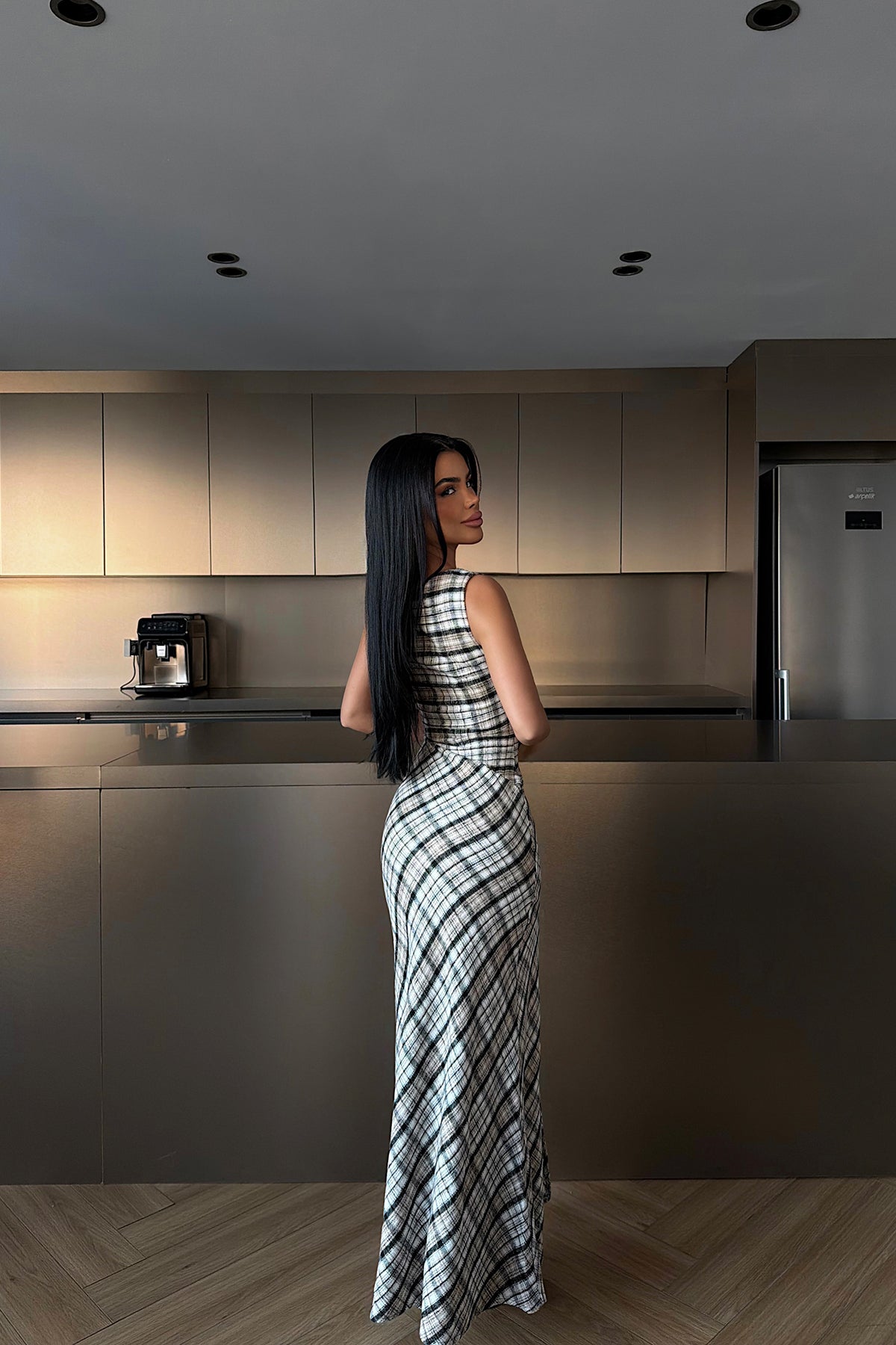 Briar Yırtmaçlı Ekose Uzun Elbise ATE-4232