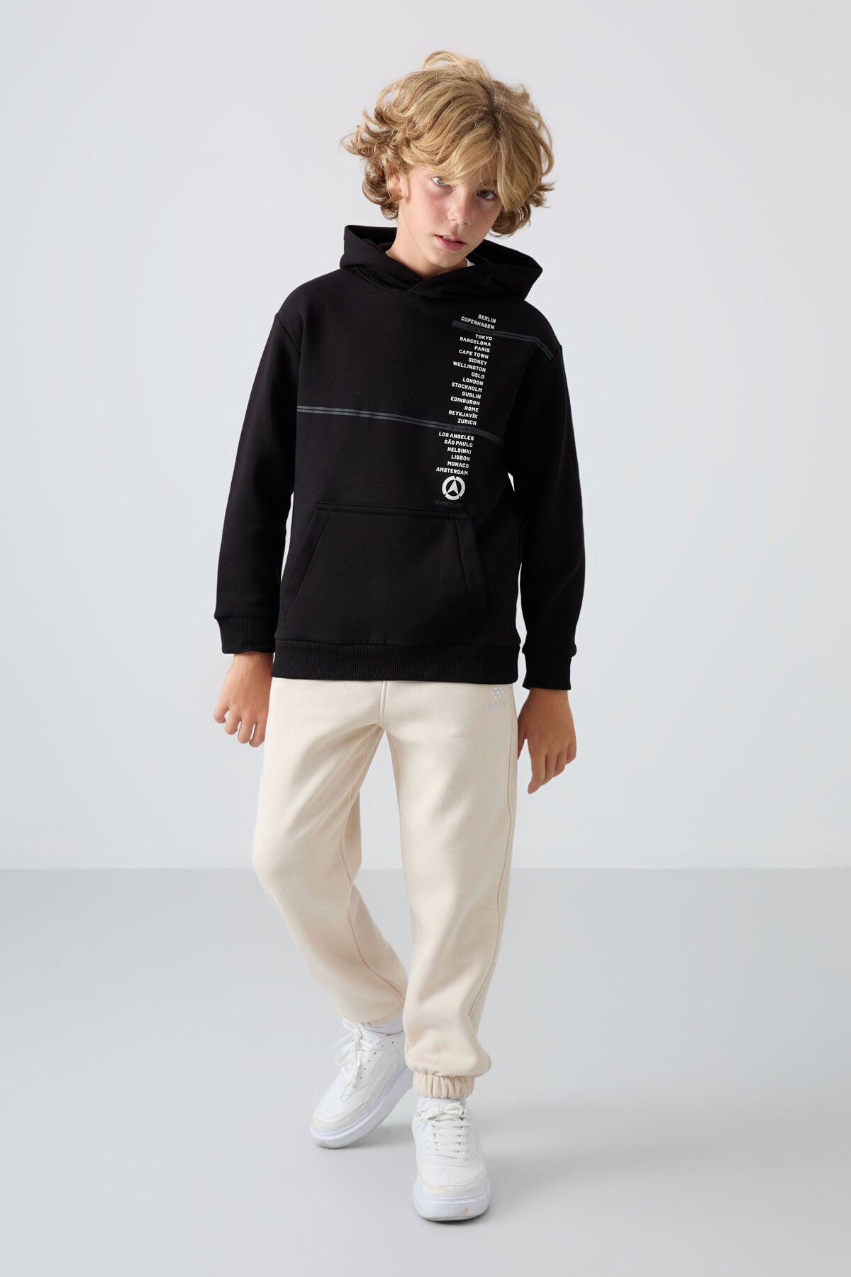 Bej Pamuklu Kalın İçi Tüylü Yumuşak Dokulu Standart Fit Baskılı Erkek Çocuk Eşofman Alt - 11225