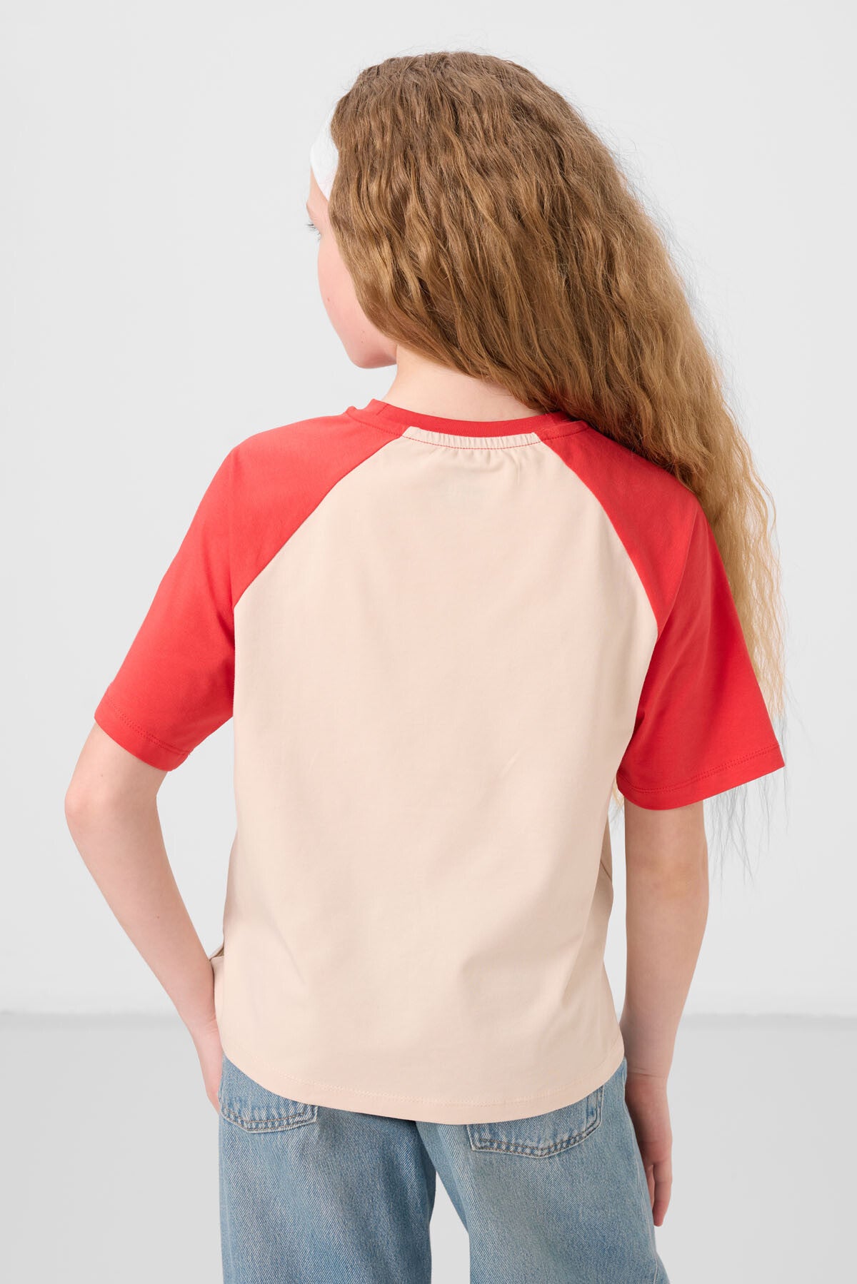 Bej O Yaka Pamuklu Baskılı Oversize Fit Kız Çocuk T-Shirt - 75179