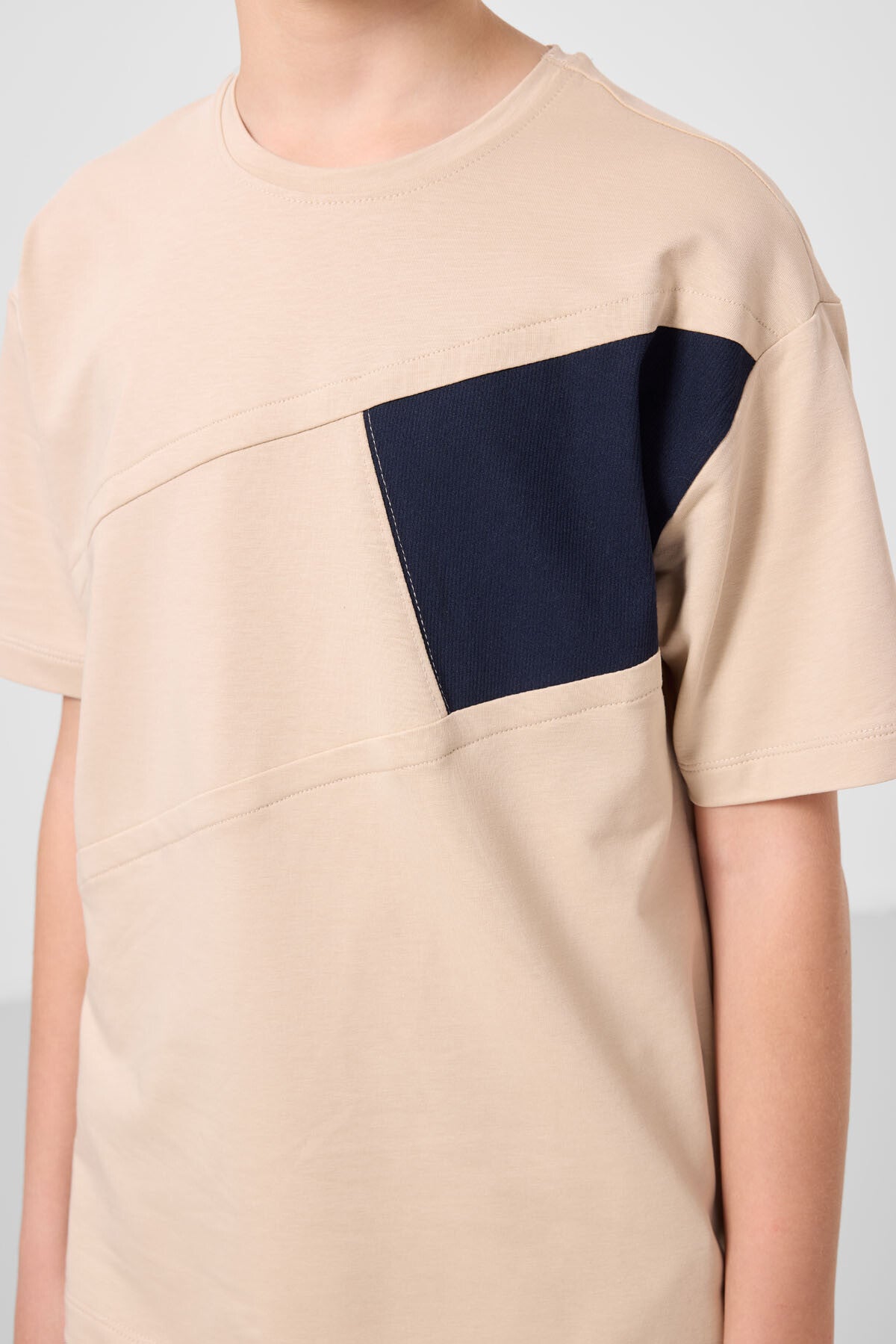 Bej-Lacivert Pamuklu Oversize Fit Dokuma Hafif Esnek Chino Erkek Çocuk Şort Takım - 11275