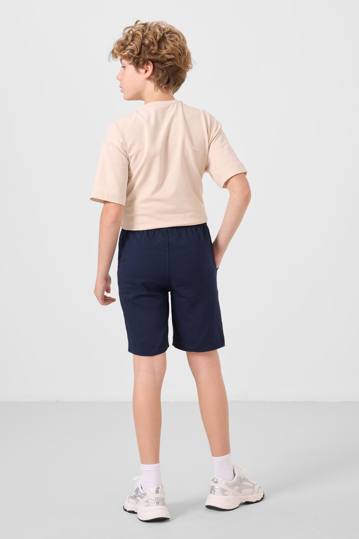 Bej-Lacivert Pamuklu Oversize Fit Dokuma Hafif Esnek Chino Erkek Çocuk Şort Takım - 11277