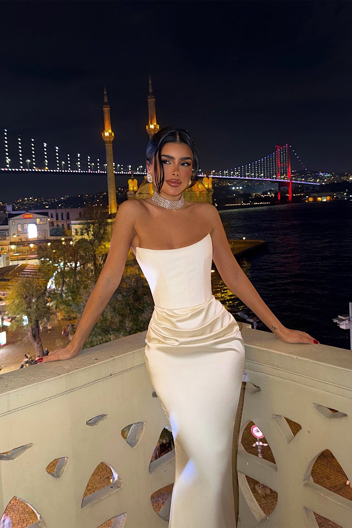 Beyaz Velora saten elbise ATE-4376