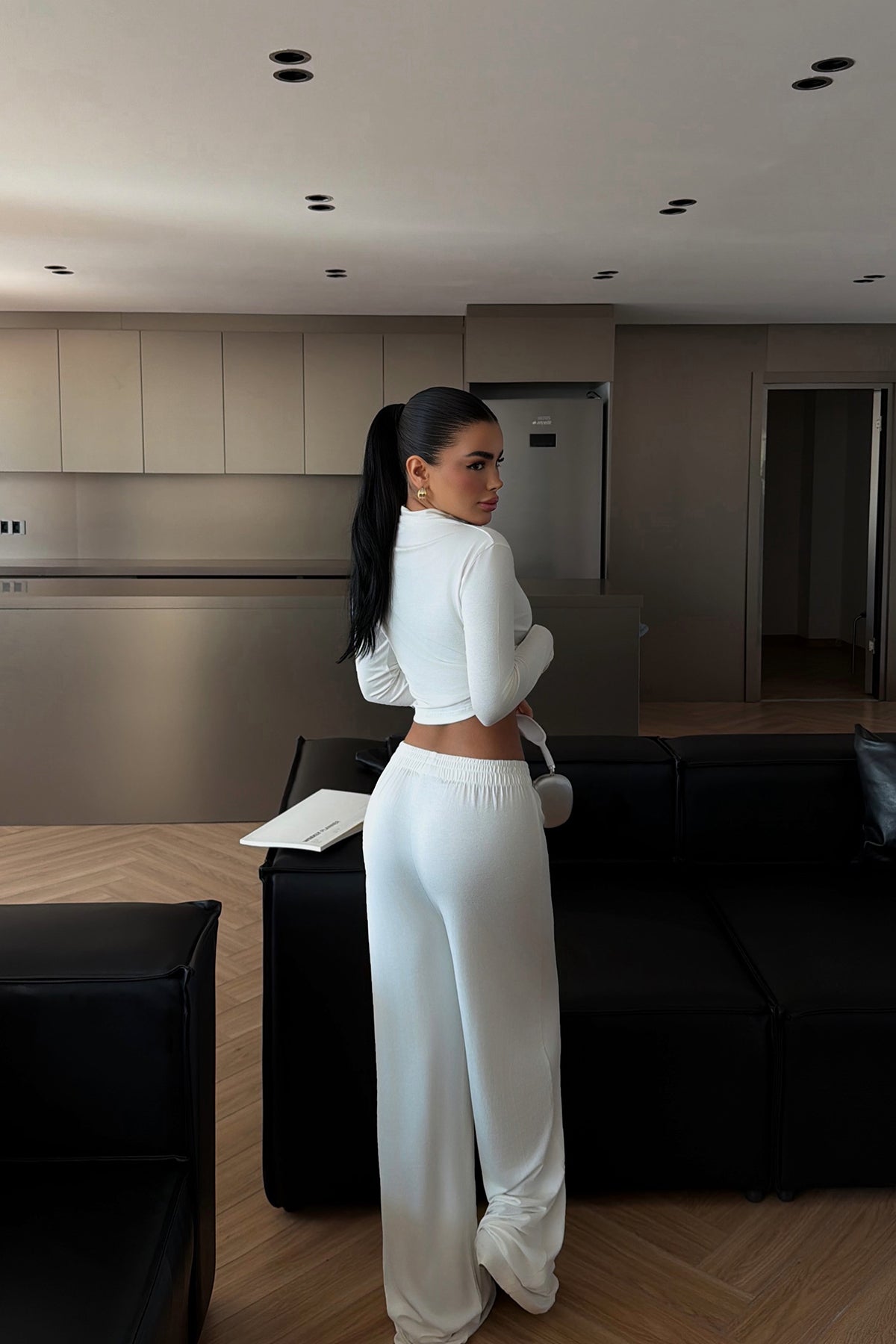 Beyaz Revees Alt Üst Takım ATE-3667