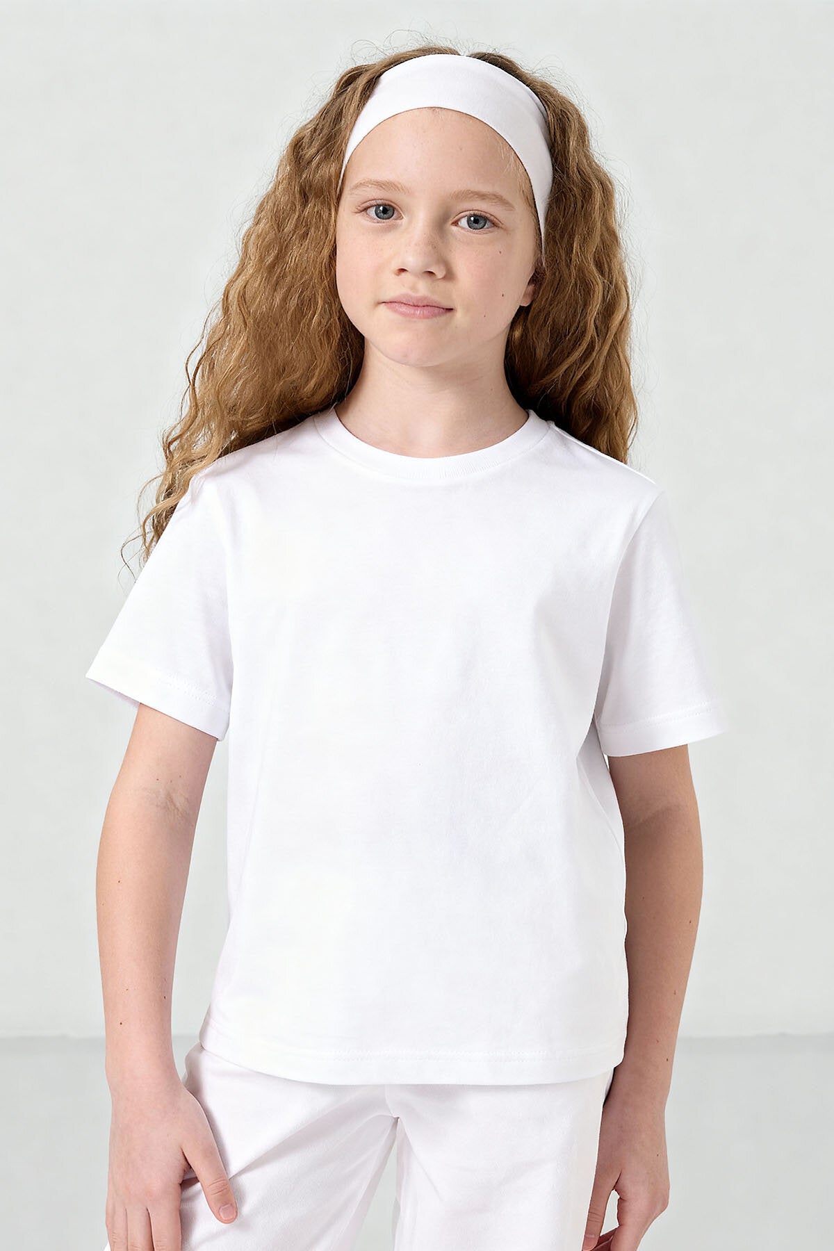 Beyaz O Yaka Standart Fit Basic Unisex Çocuk T-Shirt - 11328