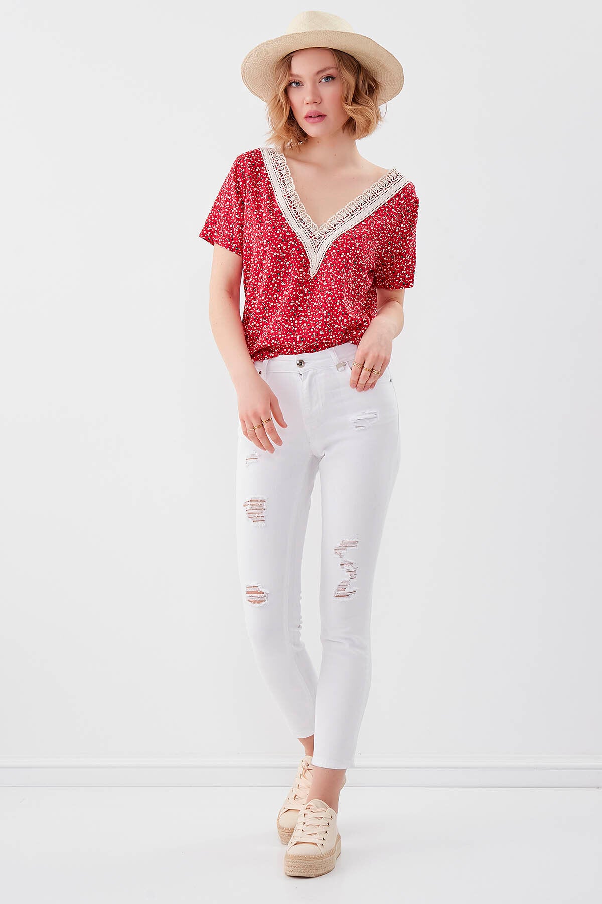 Beyaz Yırtık Skinny Denim Pantolon