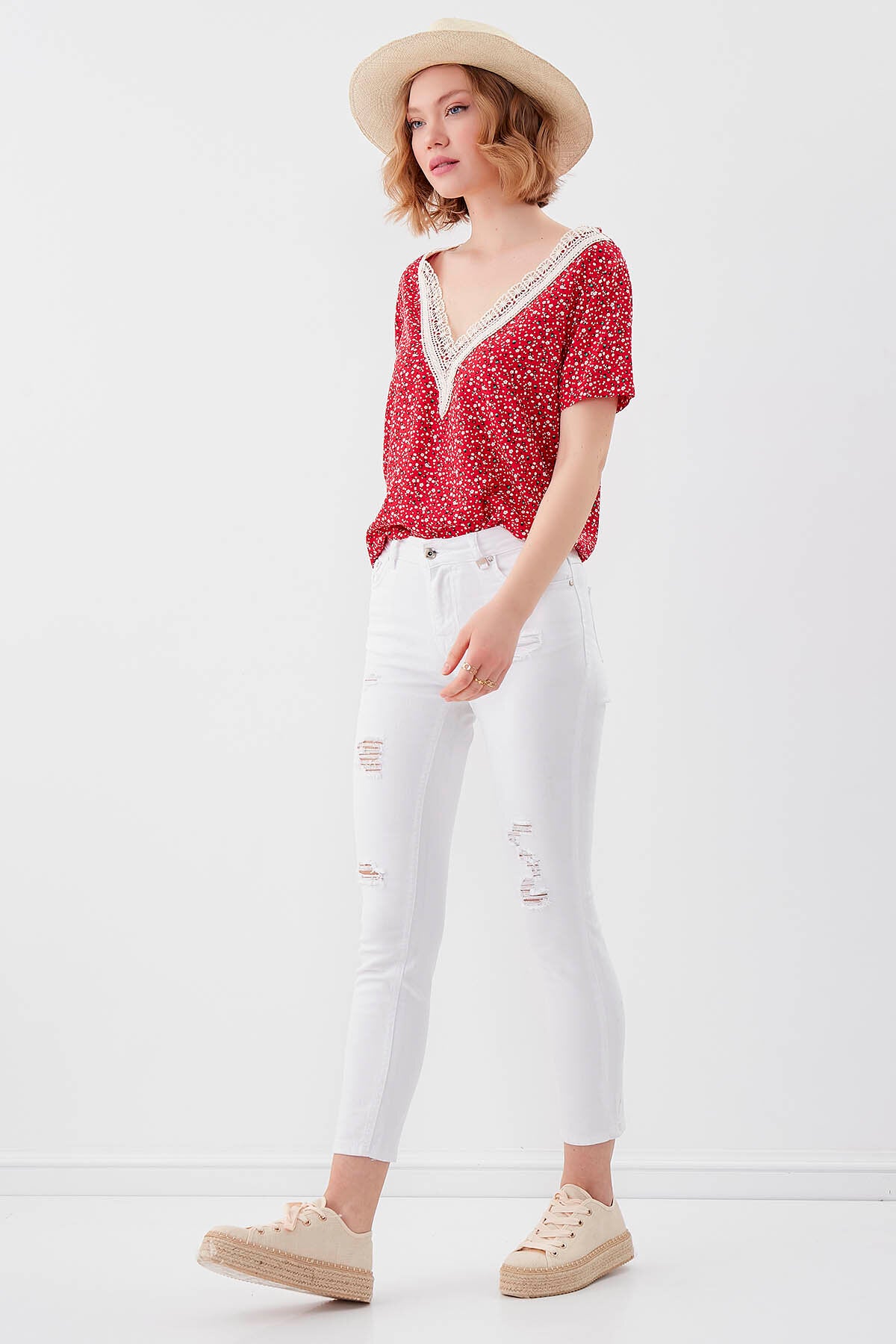 Beyaz Yırtık Skinny Denim Pantolon