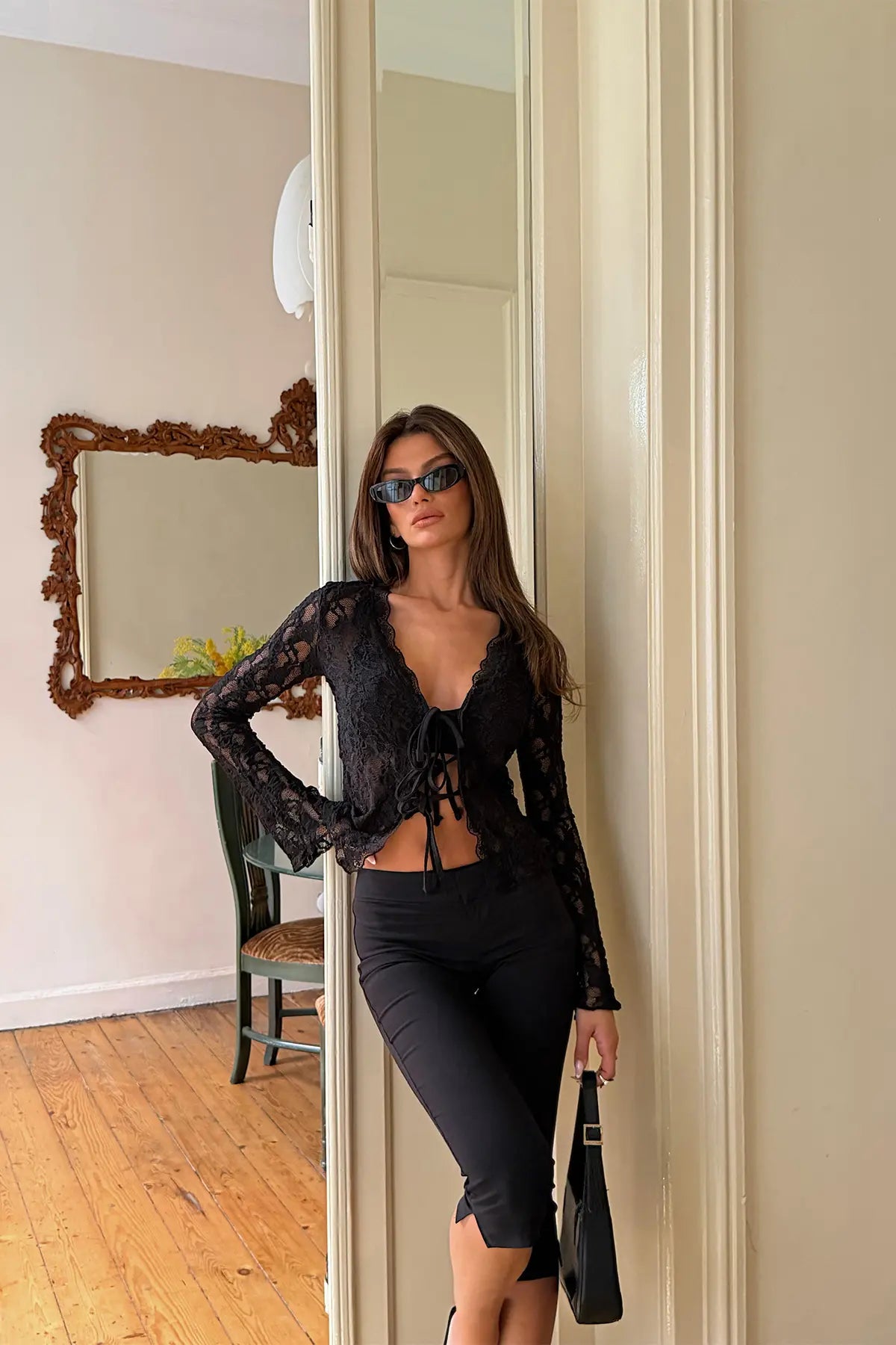 Siyah Bağlamalı Crop Top