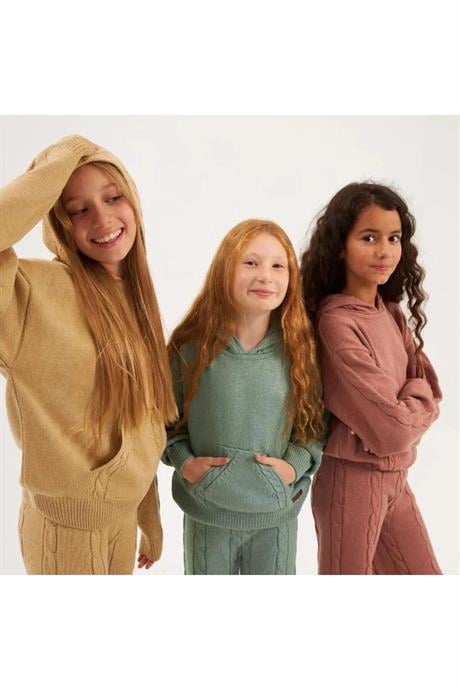 Burgu Örgü Detaylı Kapüşonlu Triko Sweatshirt Triko Pantolon 2'li Takım Pembe 4 Yaş