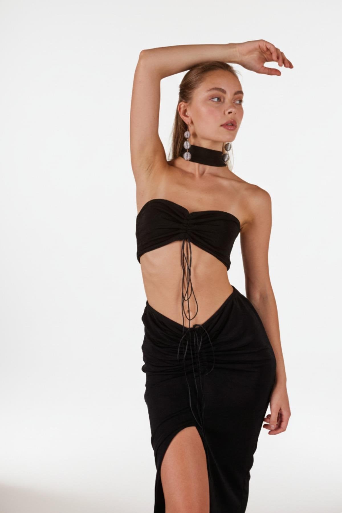 Buzzy Kumaş Yırtmaçlı Maxi Hestia Etek Siyah