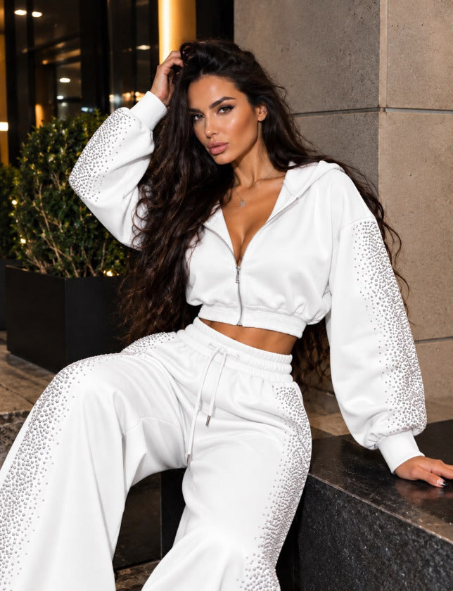 Kadın Taş Baskı Detaylı Fermuarlı Crop Sweatshirt Ve Geniş Paça Eşofman Takımı