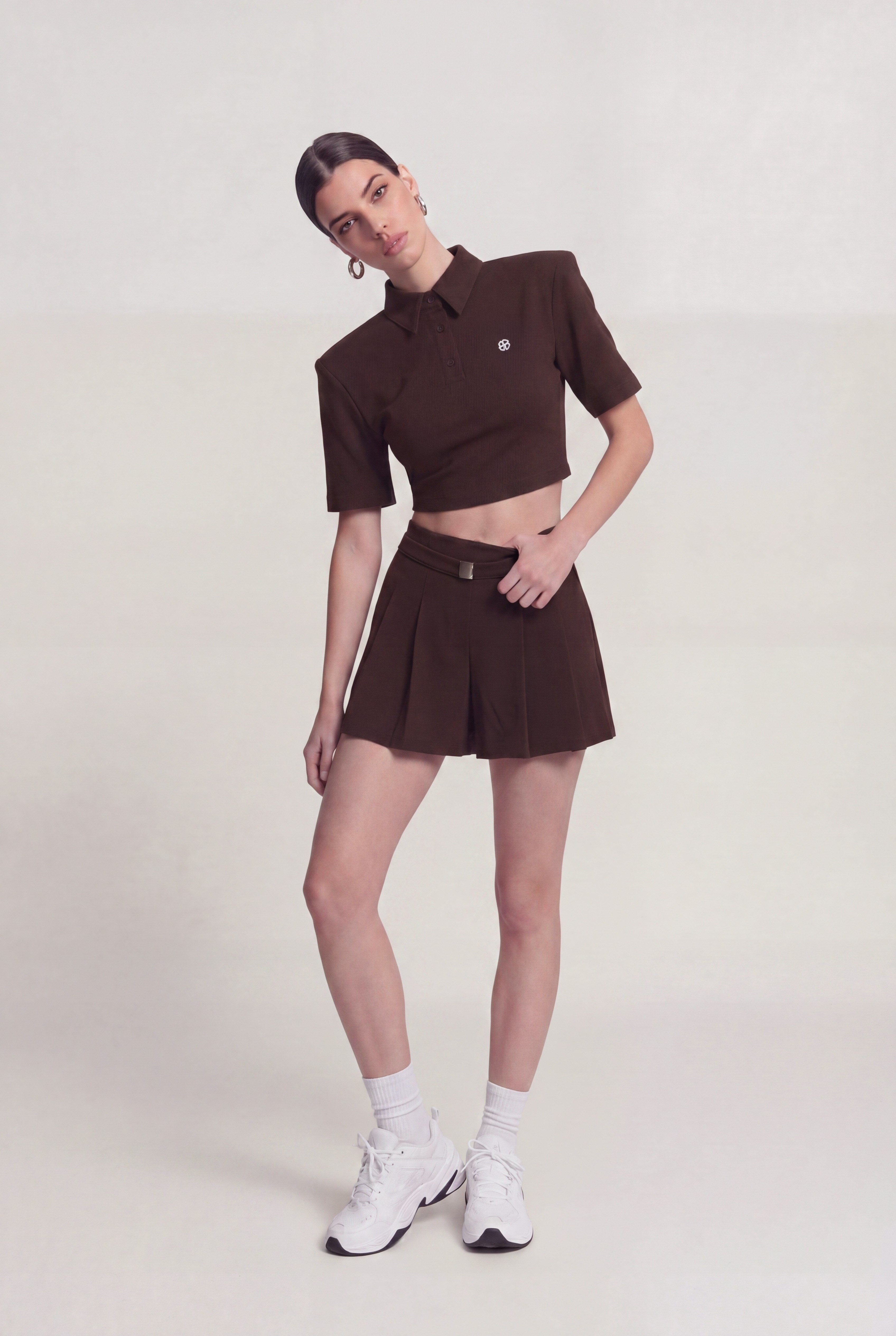 Vatkalı Polo Yaka Carolyn T-Shirt Kahve