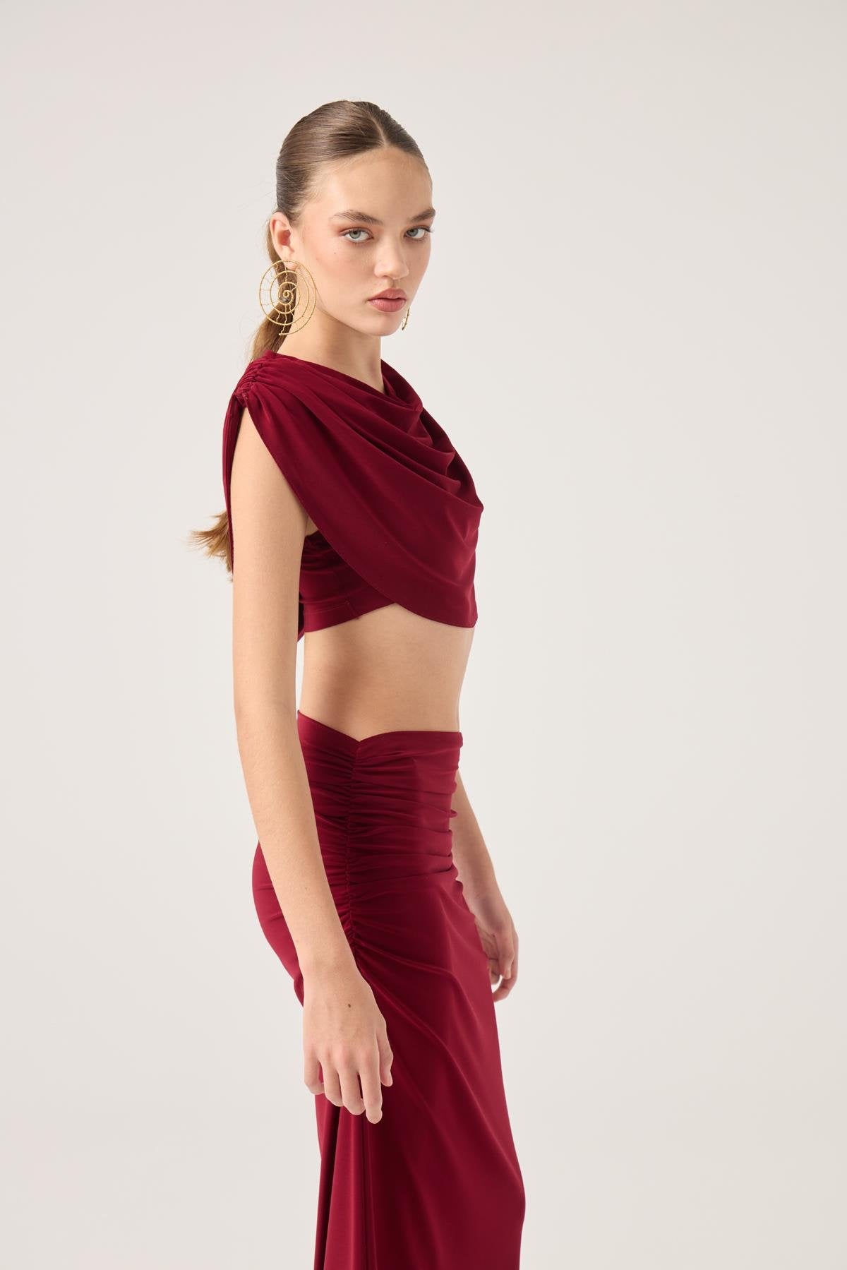 Pelerinli Askılı Büstiyerli ve Uzun Etekli 3lü Yulia Takım Bordo