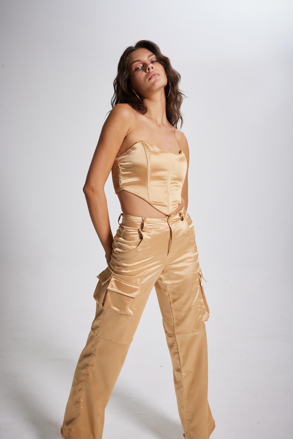 Crop Model Balenli Saten Maddy Büstiyer Bej