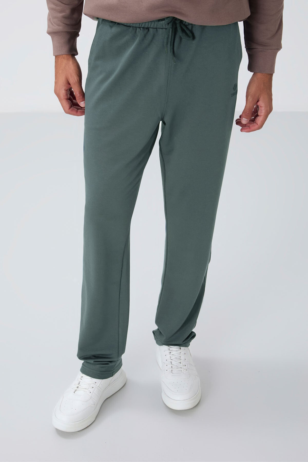 Çağla Bağcıklı Cepli Standart Kalıp Klasik Paça Erkek Eşofman Alt - 84682