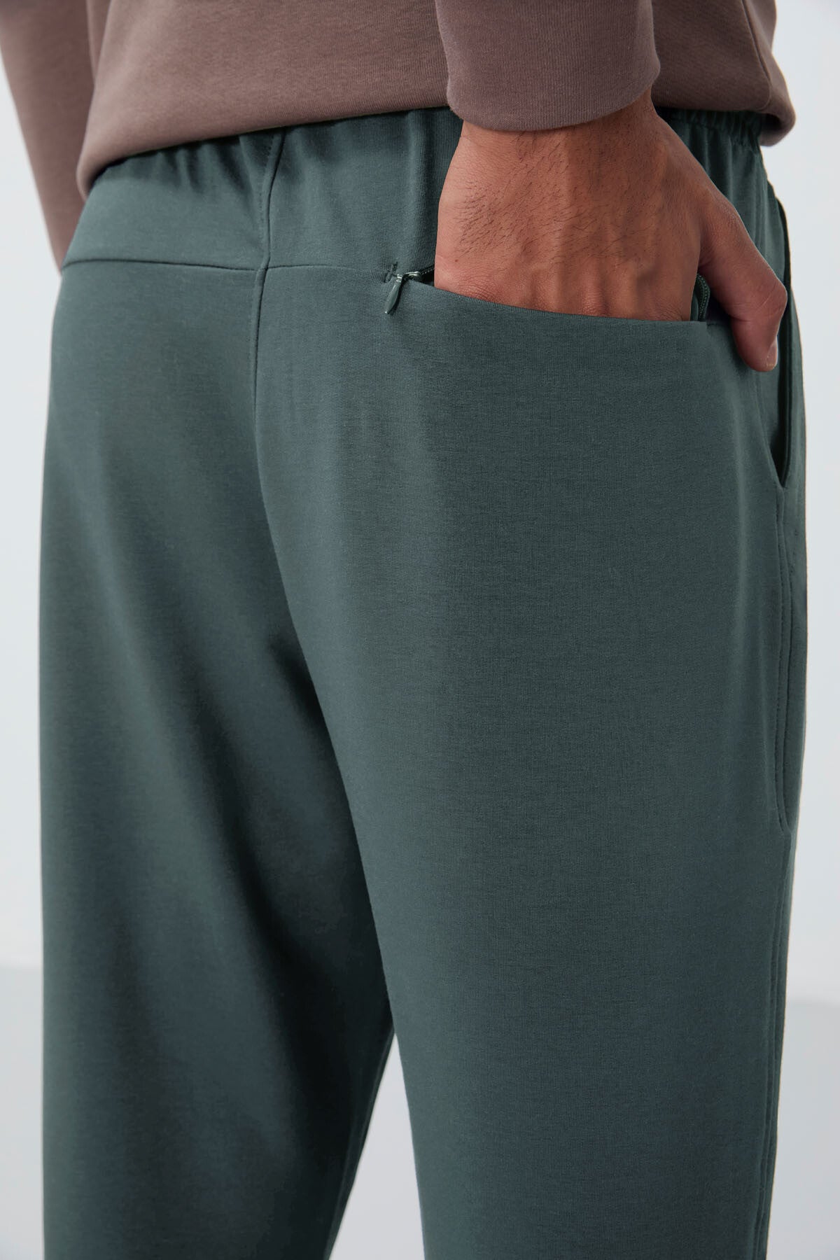 Çağla Bağcıklı Cepli Standart Kalıp Klasik Paça Erkek Eşofman Alt - 84682