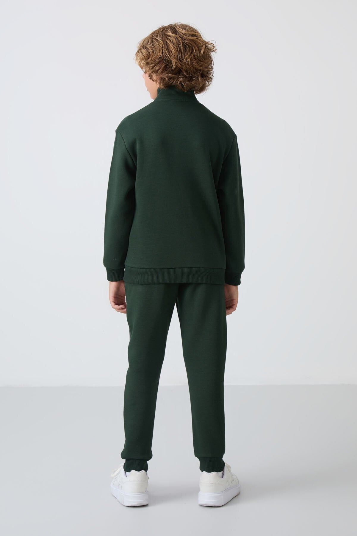 Çam Yeşil Pamuklu Kalın İçi Tüylü Standart Fit Nakışlı Erkek Çocuk Eşofman Takım - 11256